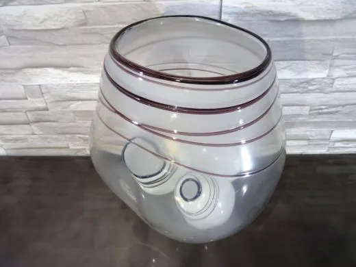 Glaskunst in weiß/ Grande BOLLA di Vetro verticale
