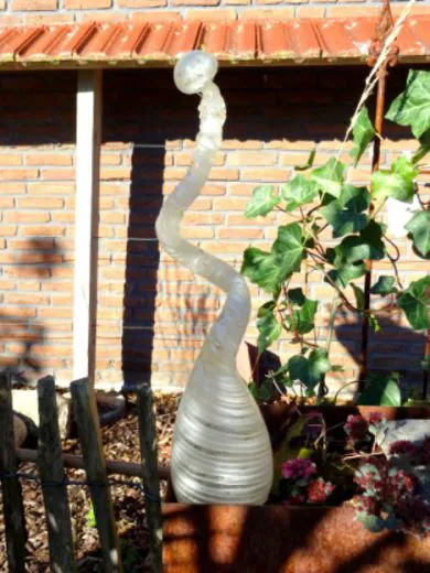 Glasskulptur (15 Stück) in weiß transluzent / GOCCE di Vetro