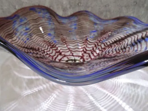 Glasschale in purpur/ Punti CIOTOLA di Vetro