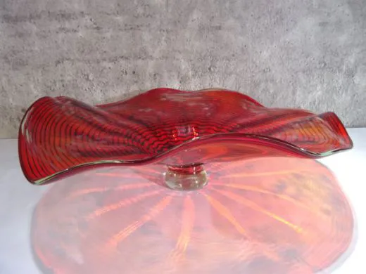 Glasschale in dunkelrot/ Punti CIOTOLA di Vetro