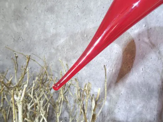 Glasskulptur in rot/ CIGNO di Vetro