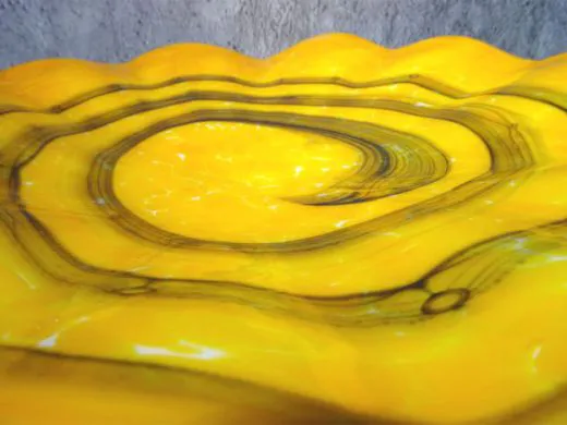 Glasteller in gelb-orange/ TROTTOLLA di Vetro