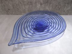 Glasschale in blau/ GUSCIO di SERPENTE