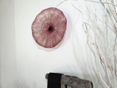 Wandteller in purpur/ FOGLIA di Vetro